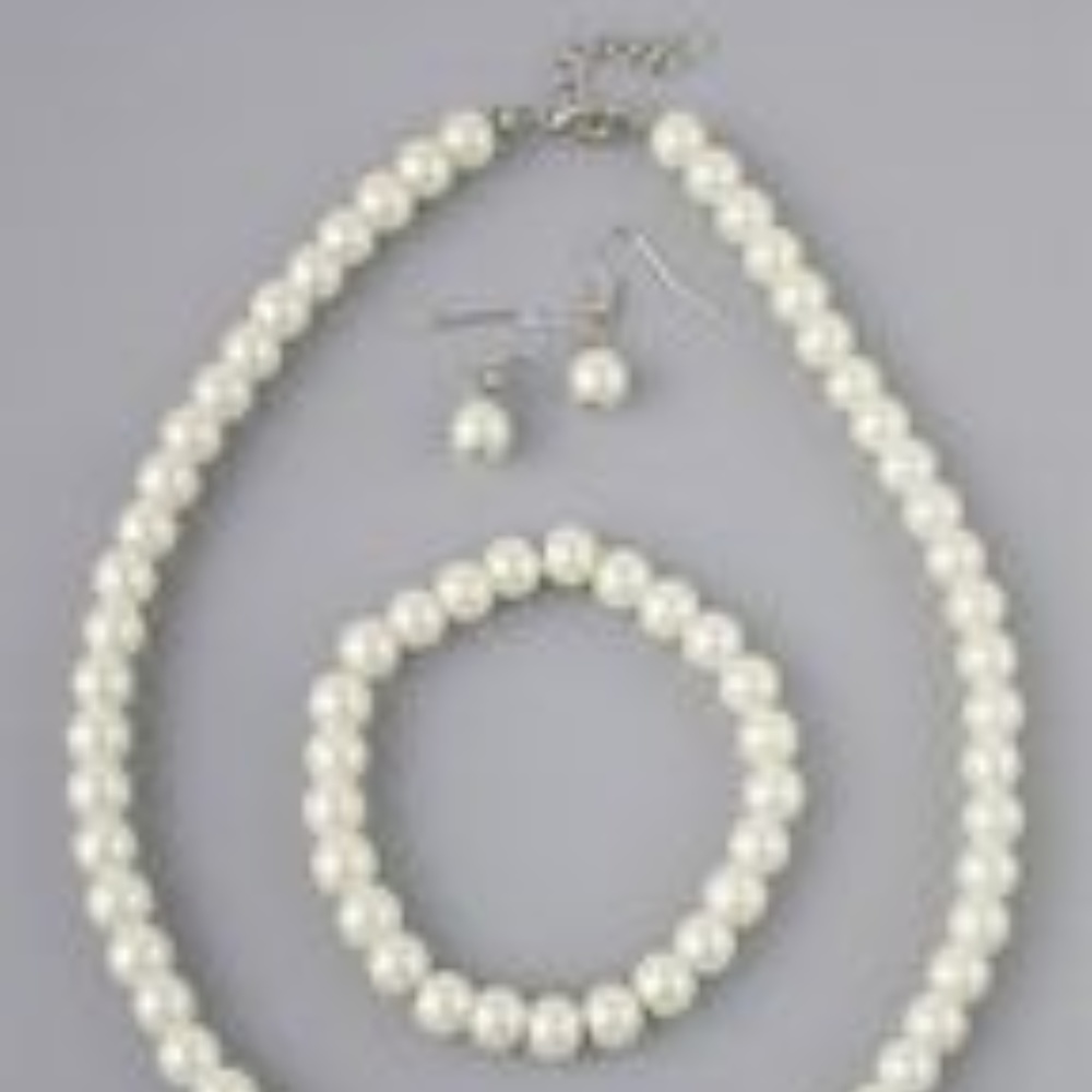 Necklace Bracelet Earring Sets As One Unit